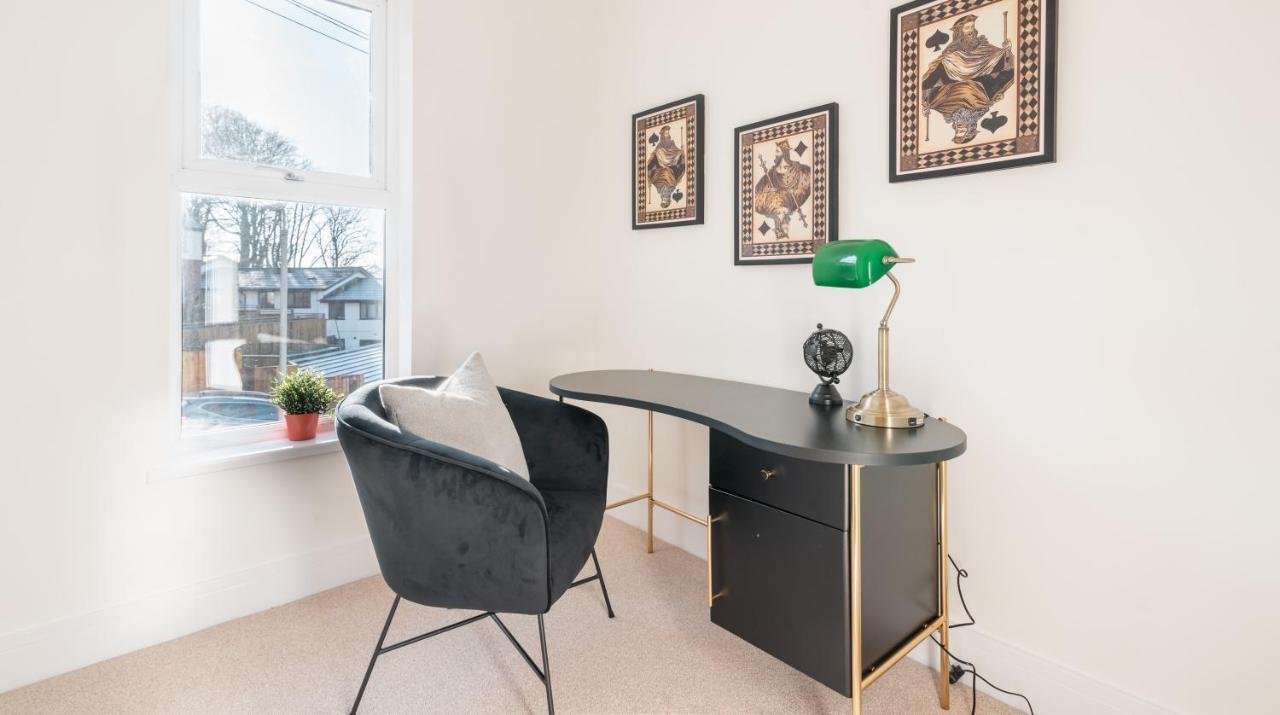 Ty Hapus Newport - Luxury 4 Bedroom Home Екстериор снимка